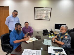 Contract Signing in DGDP